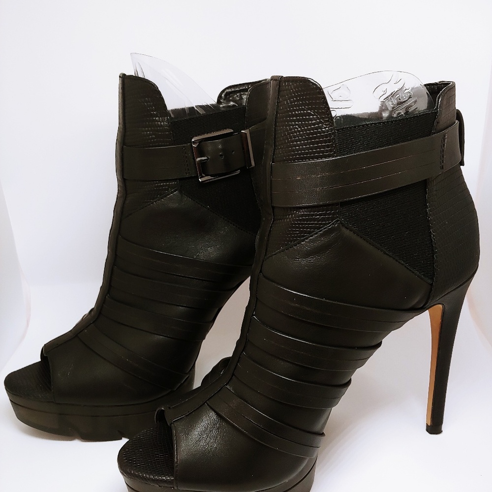 Womens bcbg maxazria black leather buckle booties - Picture 3 of 5